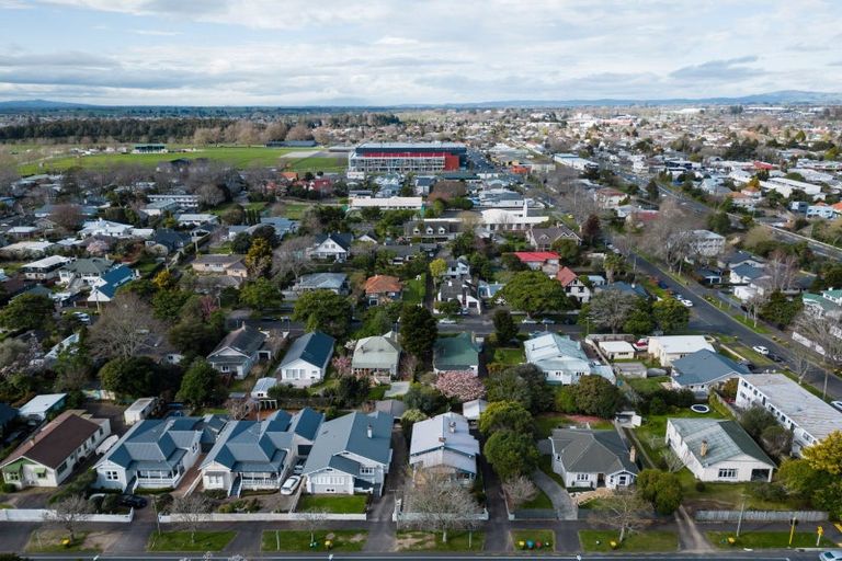 Photo of property in 218 River Road, Claudelands, Hamilton, 3214