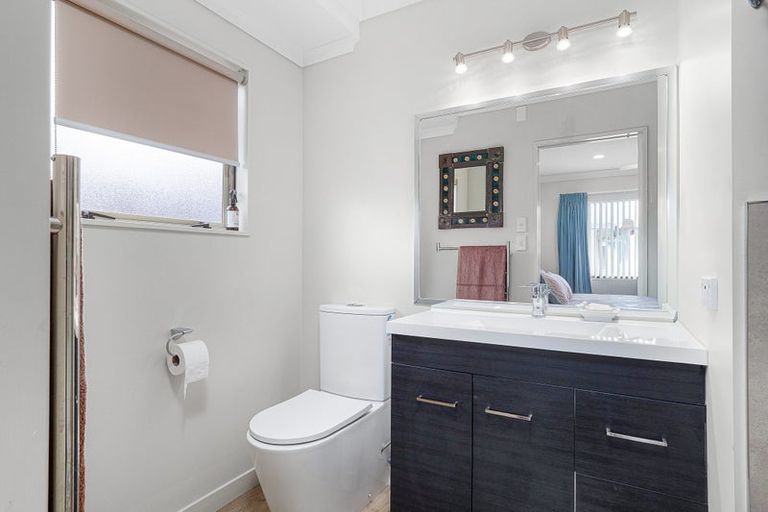 Photo of property in 106 Burns Street, Leamington, Cambridge, 3432