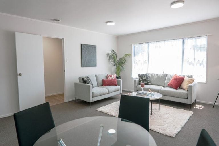 Photo of property in 1/50 Wellington Street, Howick, Auckland, 2014