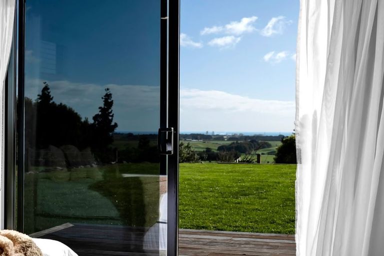 Photo of property in 110 Stockman Road, Tikorangi, Waitara, 4383