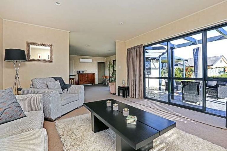 Photo of property in 310 Ikanui Road, Frimley, Hastings, 4120