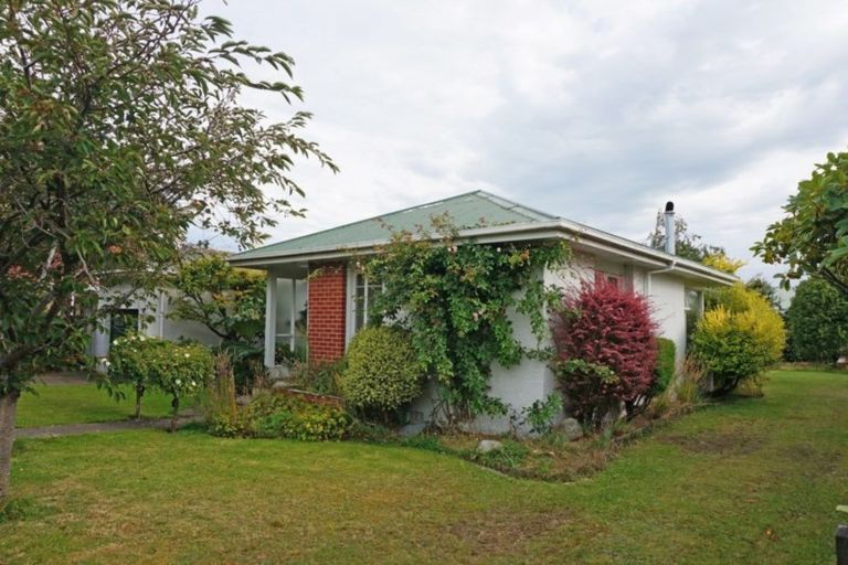 Photo of property in 14 Nichol Street, Heidelberg, Invercargill, 9812