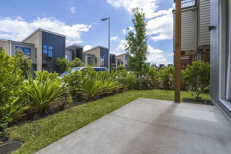 Photo of property in 41 Liquidambar Drive, Hobsonville, Auckland, 0616