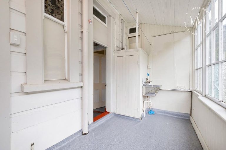 Photo of property in 74 Heriot Row, North Dunedin, Dunedin, 9016