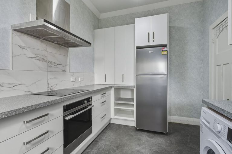 Photo of property in 37 Sutherland Street, Dunedin Central, Dunedin, 9016
