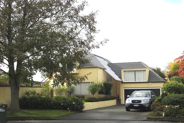 Photo of property in 24 Holderness Place, Ilam, Christchurch, 8041