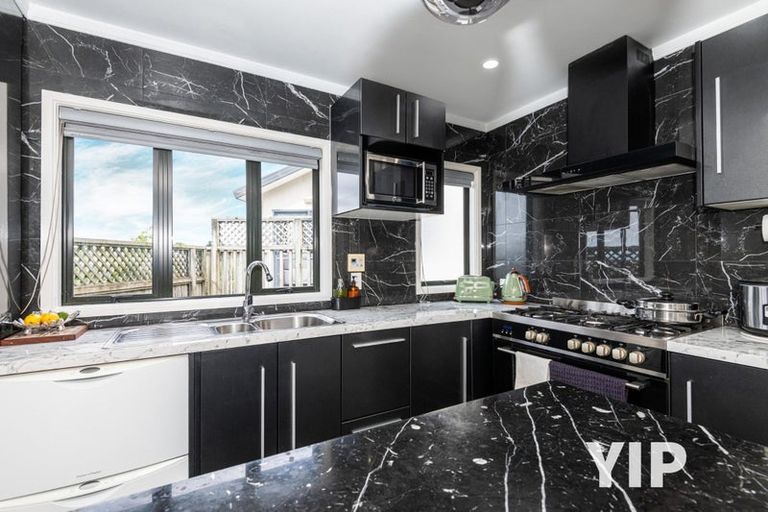 Photo of property in 29 Bathgate Street, Johnsonville, Wellington, 6037