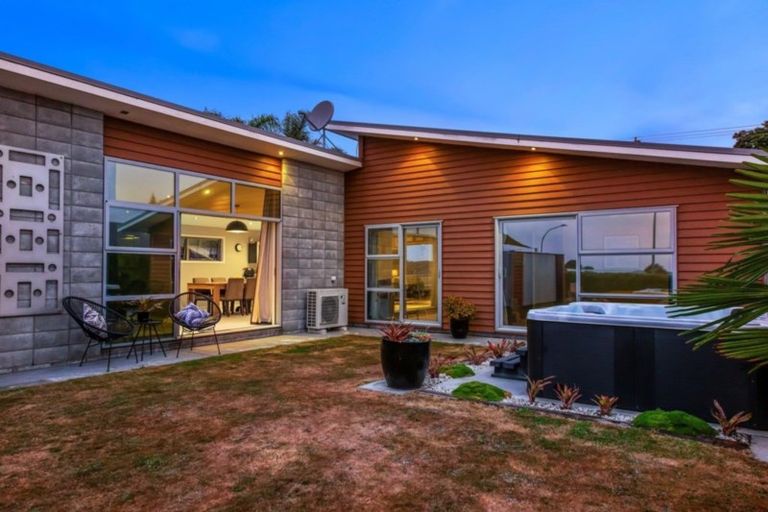 Photo of property in 40 Penrod Drive, Bell Block, New Plymouth, 4312