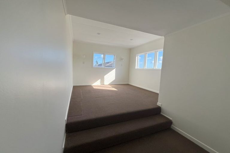 Photo of property in 61 Oakdale Road, Mount Roskill, Auckland, 1041