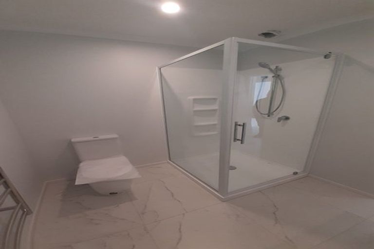 Photo of property in 9a Tirita Street, Kawaha Point, Rotorua, 3010