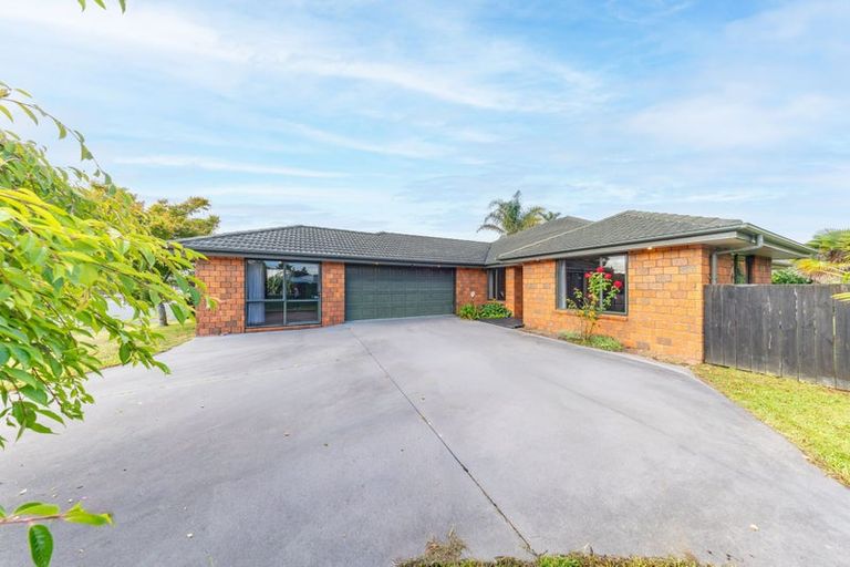 Photo of property in 63 Coleraine Drive, Rototuna, Hamilton, 3210