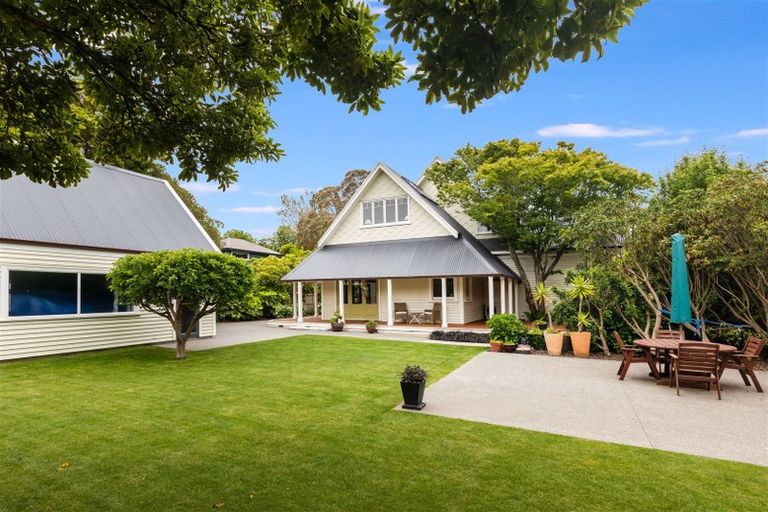 Photo of property in 9 Woodbridge Road, Cashmere, Christchurch, 8022