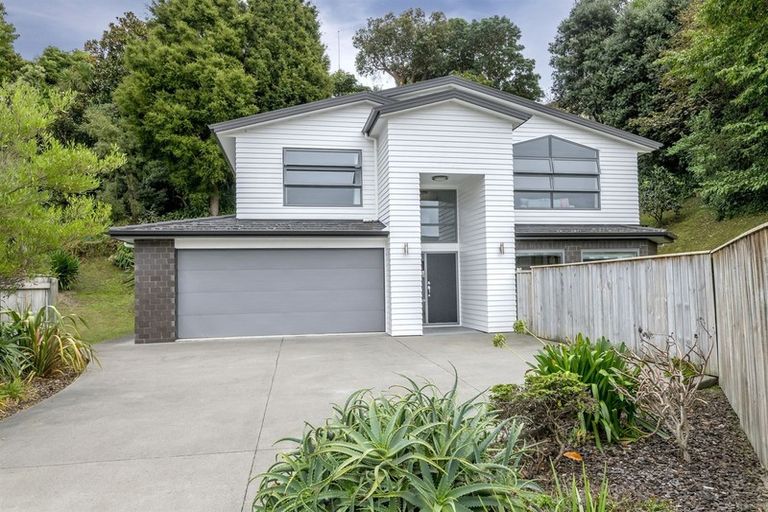 Photo of property in 17 Kennedy Place, Waikanae Beach, Waikanae, 5036