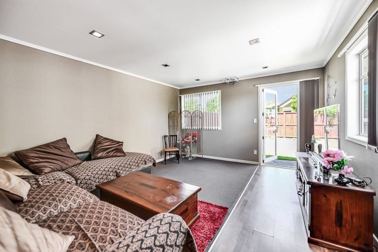 Photo of property in 6 Hilton Road, St Andrews, Hamilton, 3200