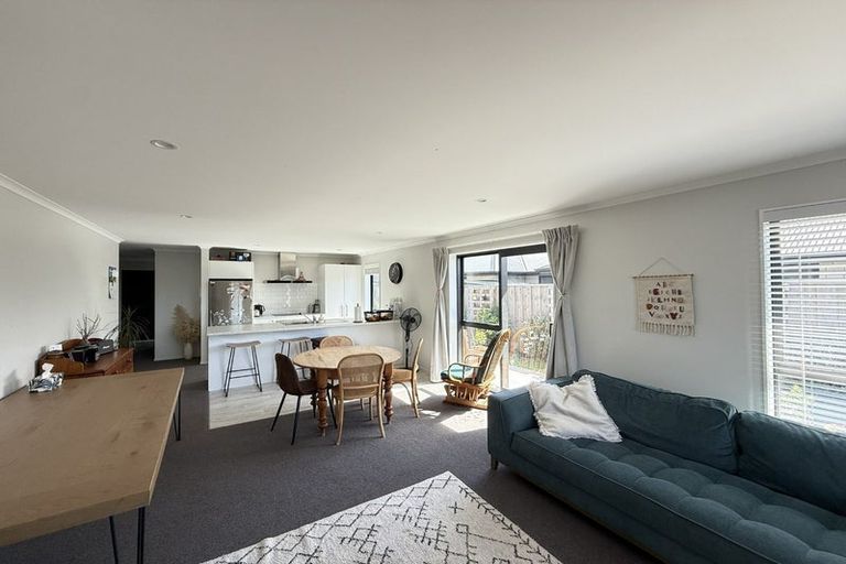 Photo of property in 14 Mccahon Lane, Rolleston, 7615