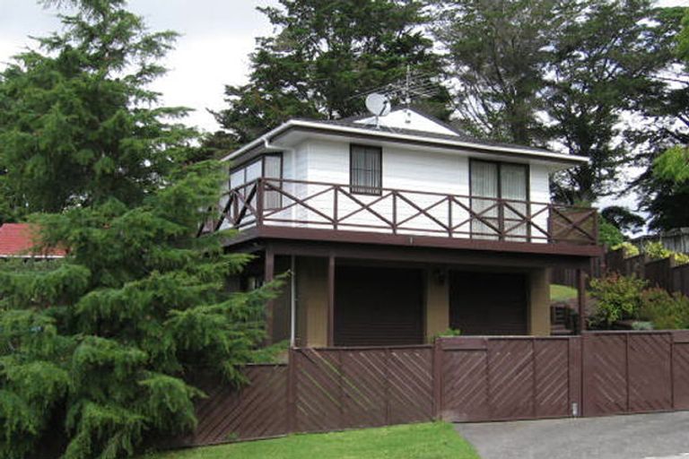 Photo of property in 79 Spence Road, Henderson, Auckland, 0612