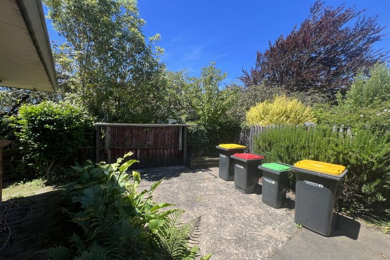 Photo of property in 1/262 Riccarton Road, Upper Riccarton, Christchurch, 8041