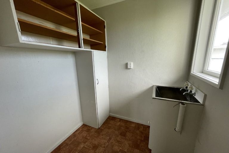 Photo of property in 213 Lumsden Road, Akina, Hastings, 4122