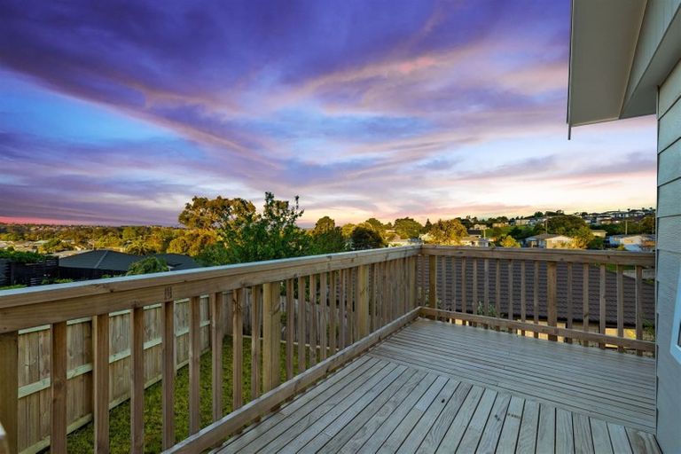 Photo of property in 32b Mili Way, Ranui, Auckland, 0612