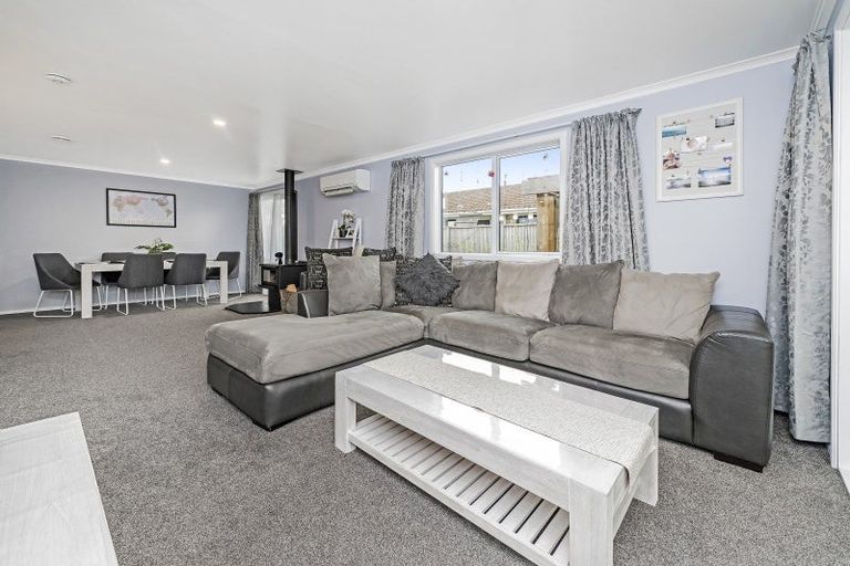 Photo of property in 62 North Terrace, Darfield, 7510