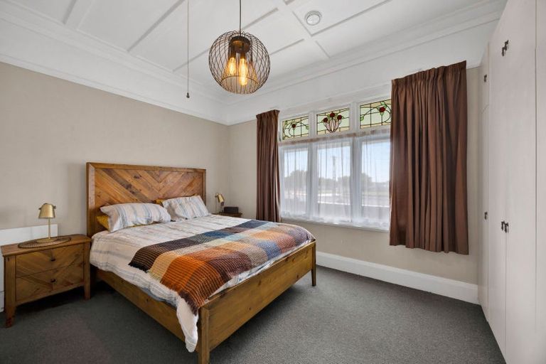 Photo of property in 15 Seyton Street, Stratford, 4332