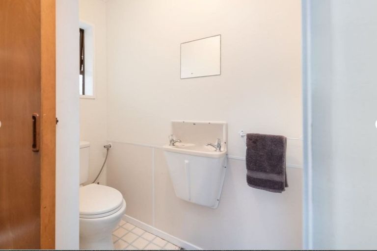 Photo of property in 15a Laing Place, Otumoetai, Tauranga, 3110