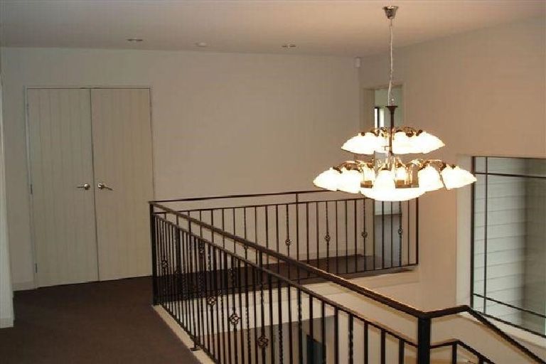 Photo of property in 11 Pin Oak Drive, Schnapper Rock, Auckland, 0632