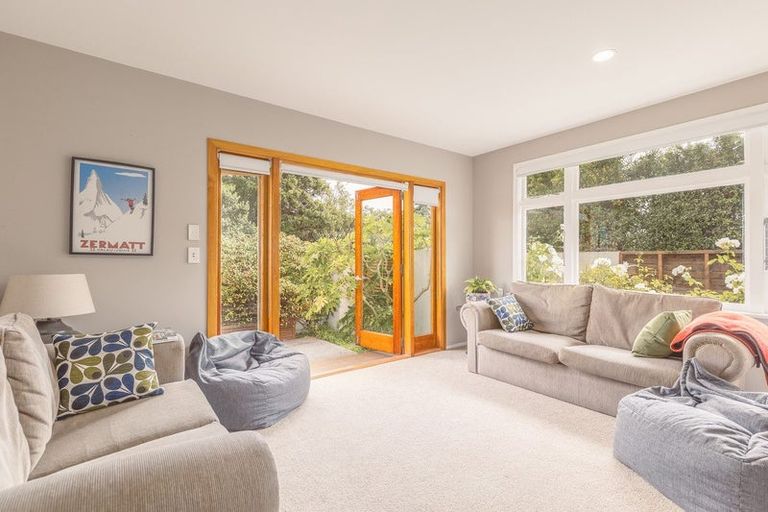 Photo of property in 40 Celia Street, Redcliffs, Christchurch, 8081