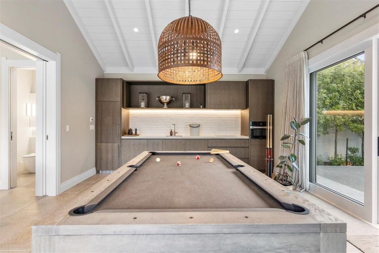 Photo of property in 12 Clifton Road, Hauraki, Auckland, 0622