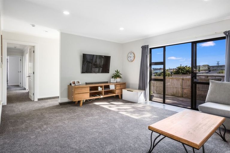 Photo of property in 49b Rose Street, Ranui, Porirua, 5024