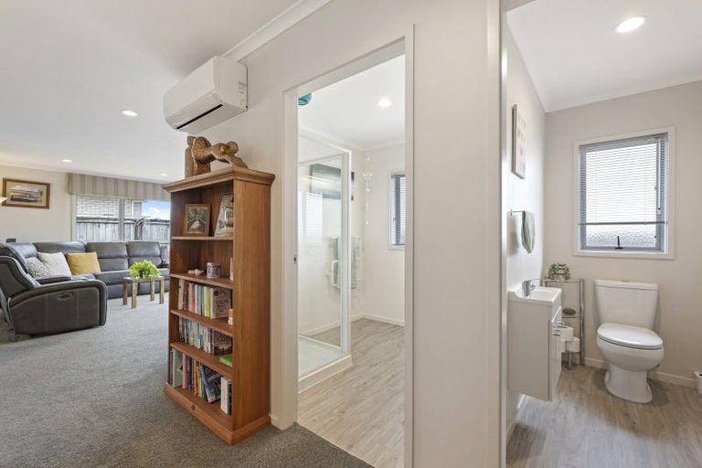 Photo of property in 57/91 Mako Mako Road, Levin, 5510