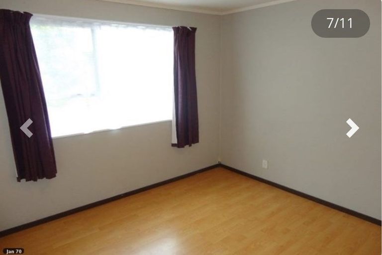 Photo of property in 9/26 Islington Avenue, New Lynn, Auckland, 0600
