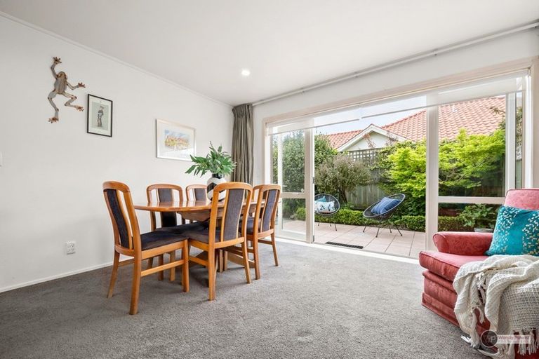 Photo of property in 2/83 Penrose Street, Woburn, Lower Hutt, 5010