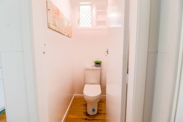 Photo of property in 24 Craig Road, Outer Kaiti, Gisborne, 4010