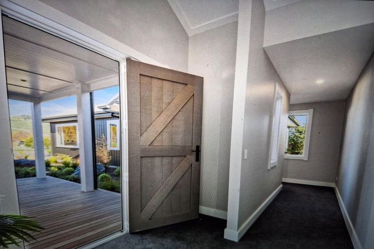 Photo of property in 56 Oakdale Drive, Kinloch, Taupo, 3377