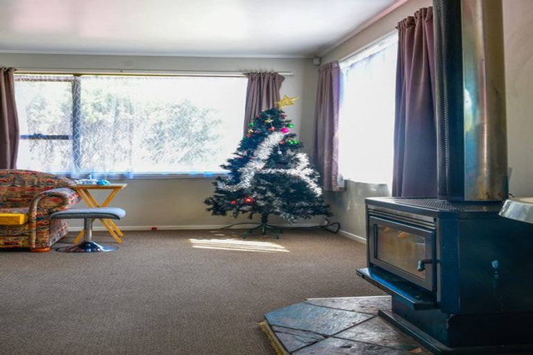 Photo of property in 235 Weymouth Road, Manurewa, Auckland, 2102