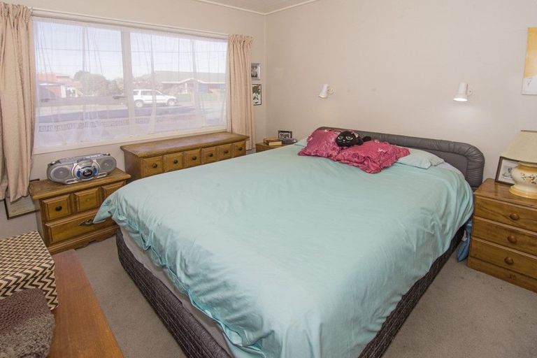 Photo of property in 2 Coradine Street, Masterton, 5810