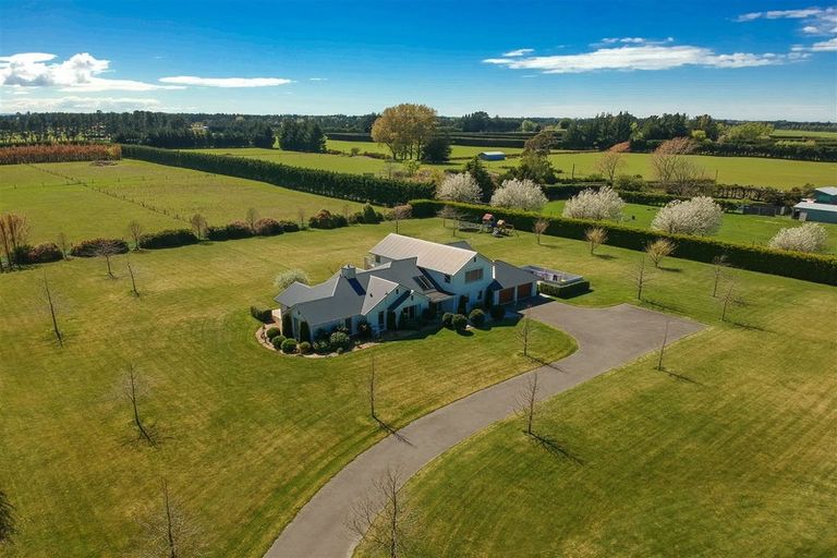 Photo of property in 166 Halkett Road, West Melton, 7676