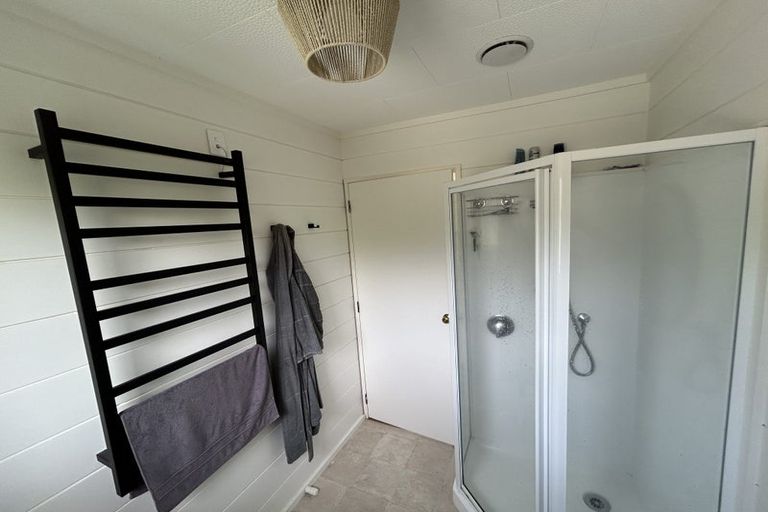 Photo of property in 17 Marina Terrace, Kinloch, Taupo, 3377