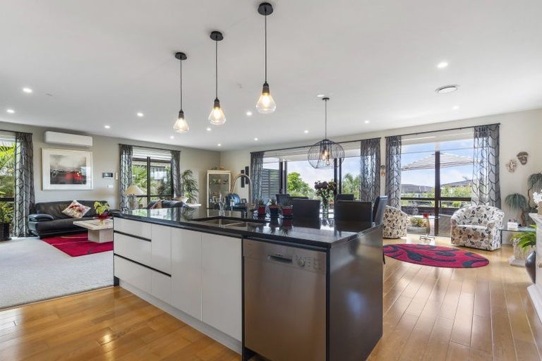 Photo of property in 20 Thistle Close, Beachlands, Auckland, 2018