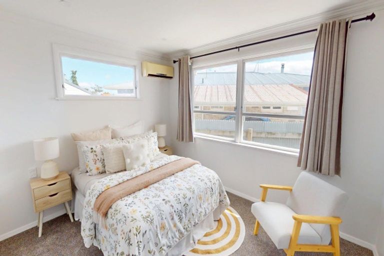 Photo of property in 4 Ross Street, Levin, 5510