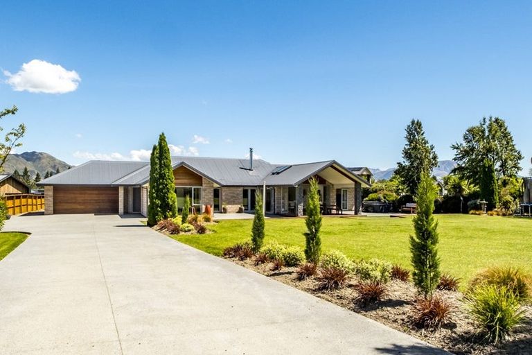 Photo of property in 15 Lochiel Drive, Hanmer Springs, 7334