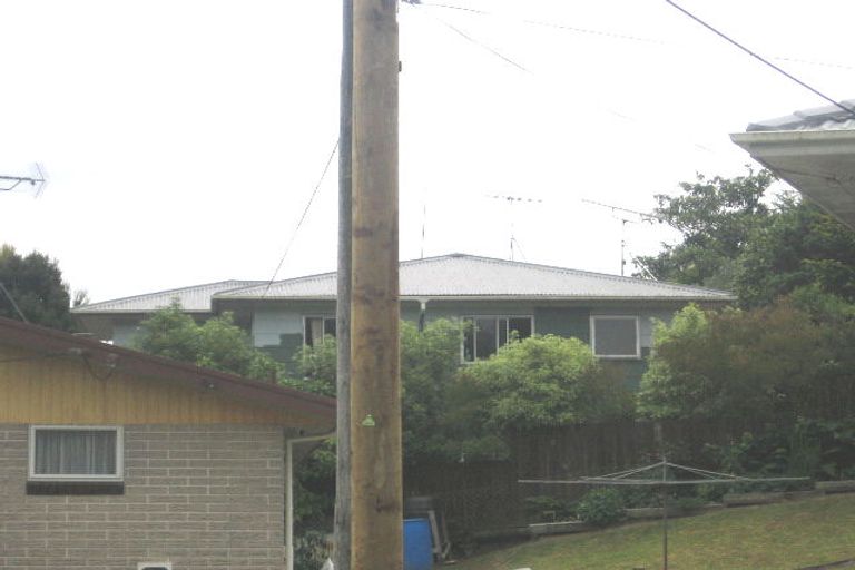 Photo of property in 2/53 Peach Road, Glenfield, Auckland, 0629