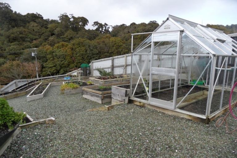 Photo of property in 349 Back Road, Stewart Island/rakiura, Stewart Island, 9818