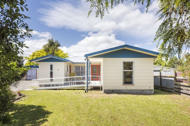 Photo of property in 65 Apollo Parade, Milson, Palmerston North, 4414