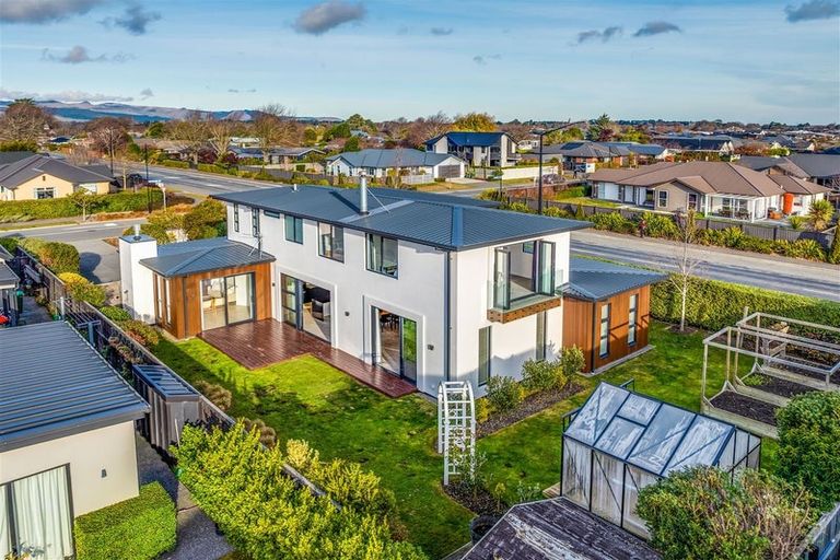 Photo of property in 1 Hinterland Drive, Prebbleton, 7604