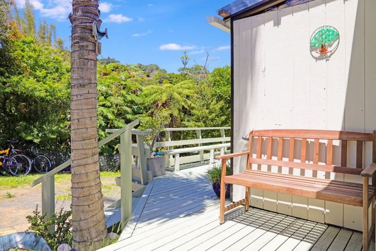 Photo of property in 7 Irishtown Road, Kuaotunu, Whitianga, 3592