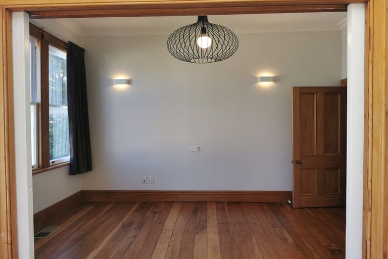 Photo of property in 10 Stoke Street, Newtown, Wellington, 6021