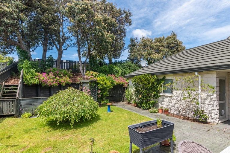 Photo of property in 8 Tudor Court, Paraparaumu Beach, Paraparaumu, 5032