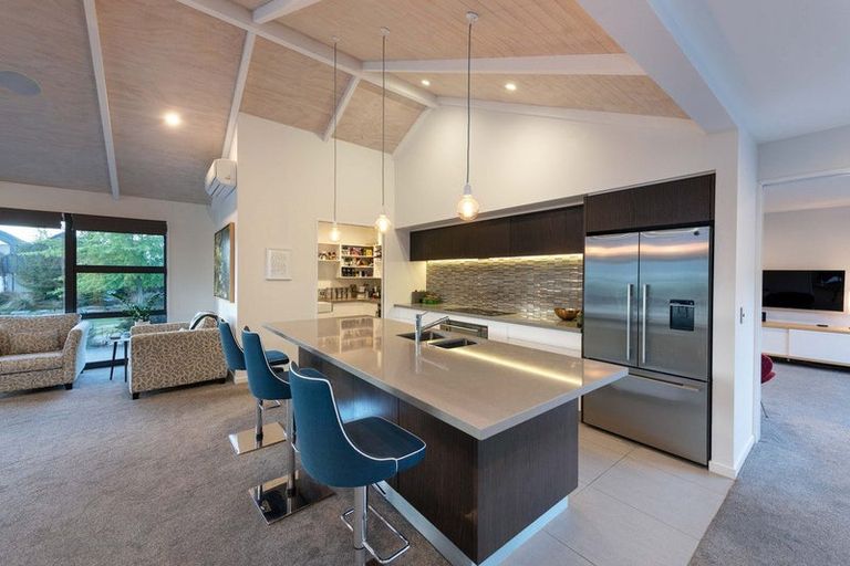 Photo of property in 1 Clearview Street, Wanaka, 9305